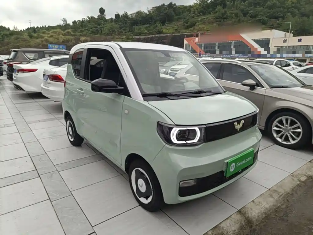 Wuling MINIEV — фото 4