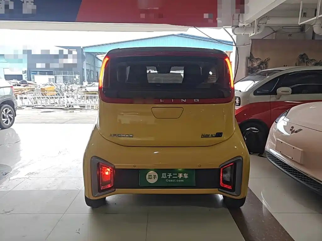 Wuling Nano EV — фото 6