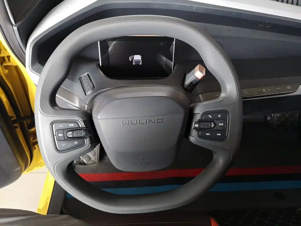 Wuling Nano EV — фото 11