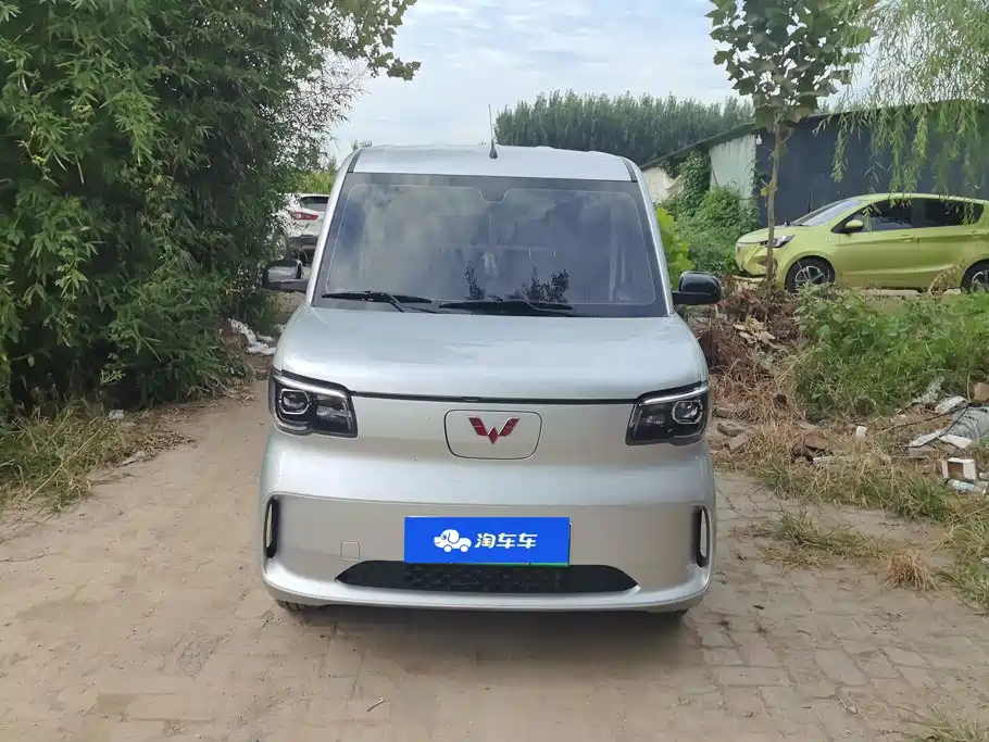 Wuling Zhiguang EV — фото 2