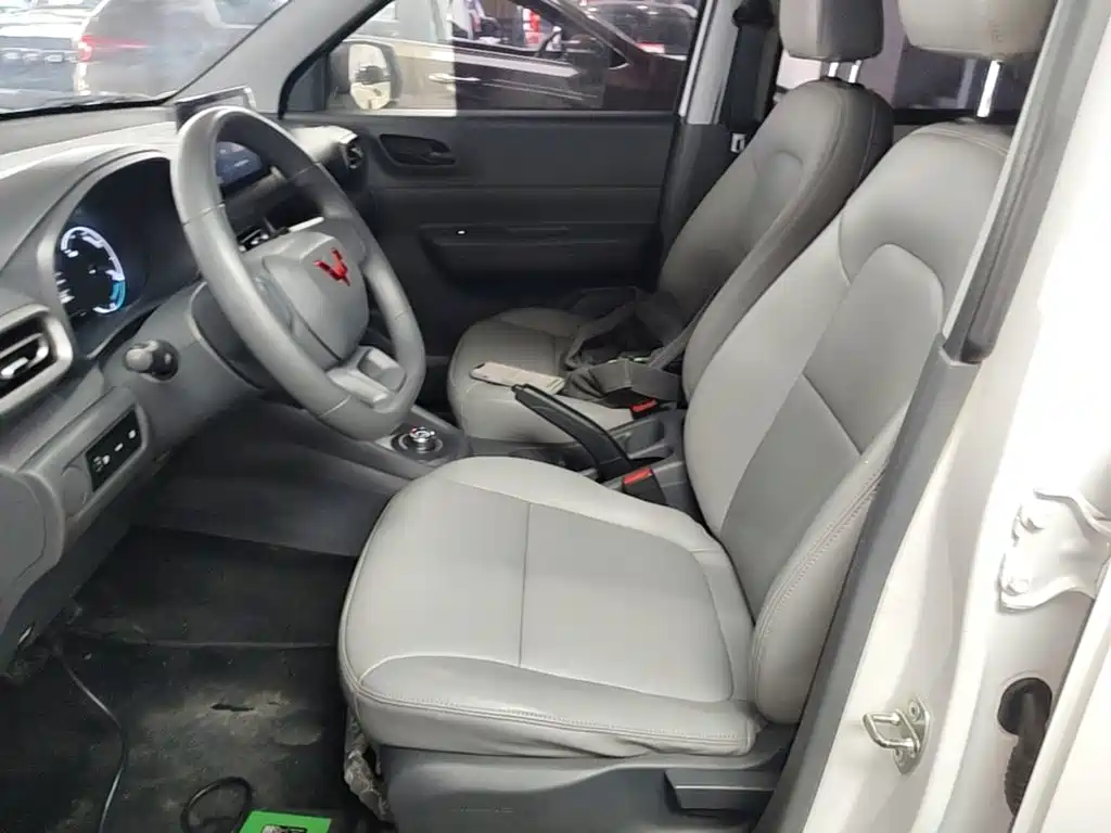 Wuling Hongguang EV — фото 15
