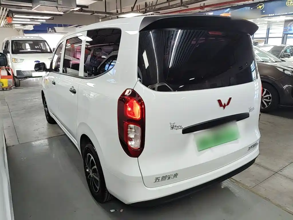 Wuling Hongguang EV — фото 5