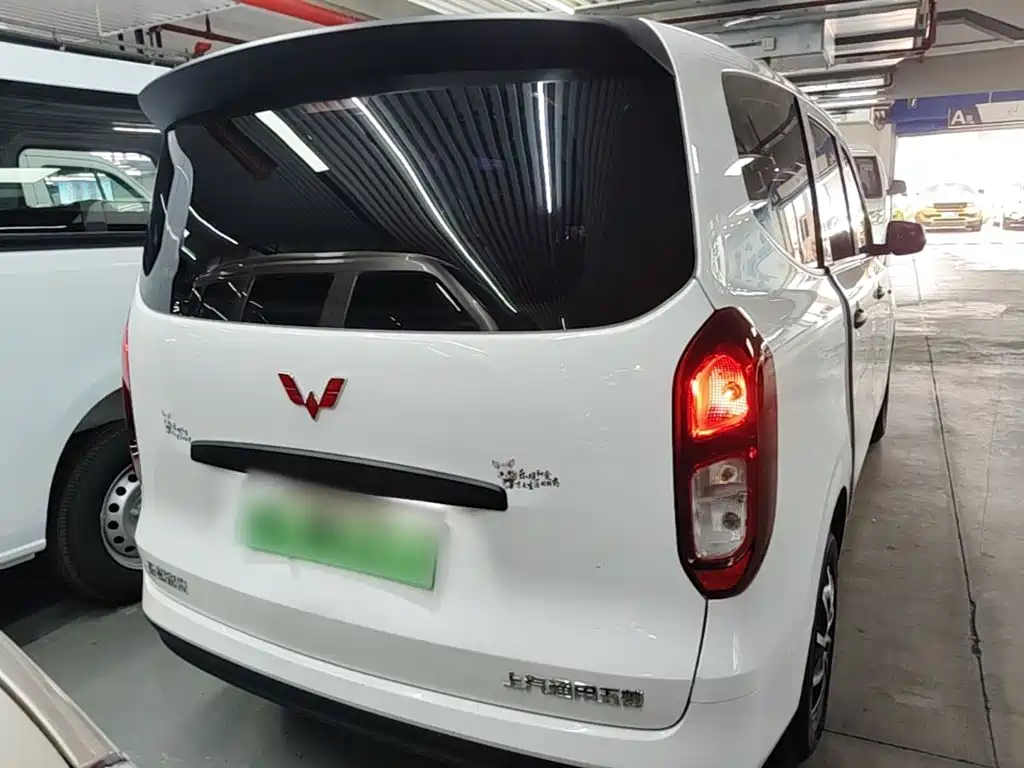 Wuling Hongguang EV — фото 6