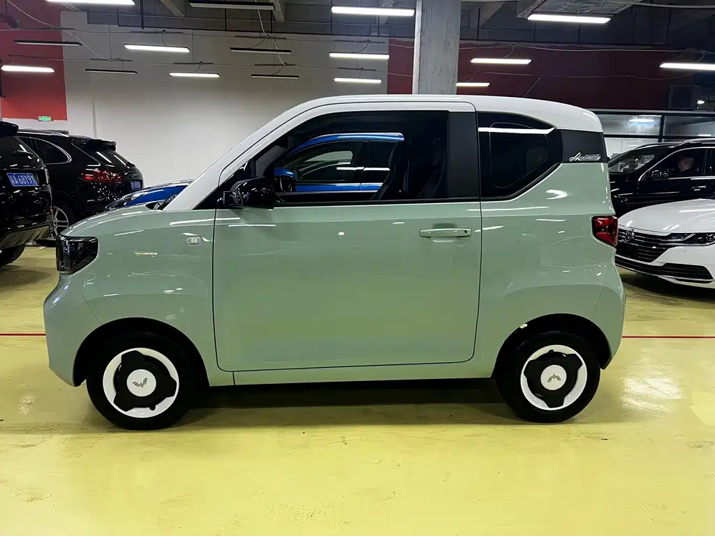 Wuling MINIEV — фото 7