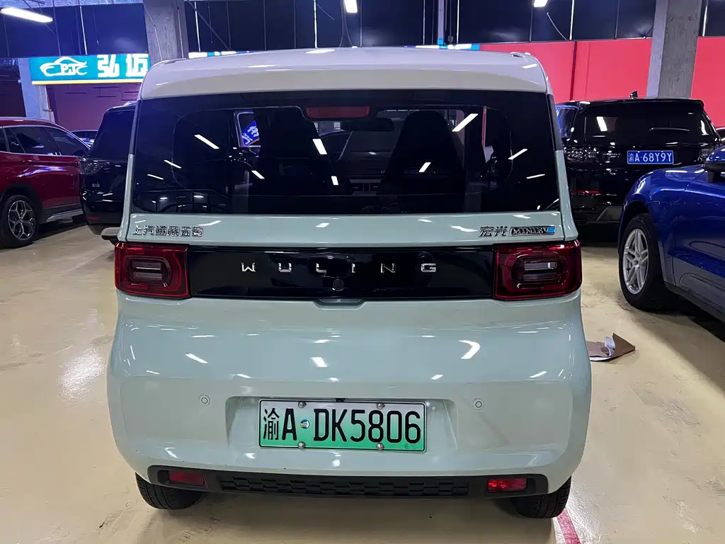 Wuling MINIEV — фото 8