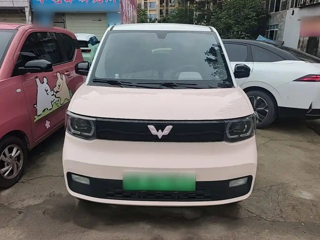 Wuling MINIEV — фото 3