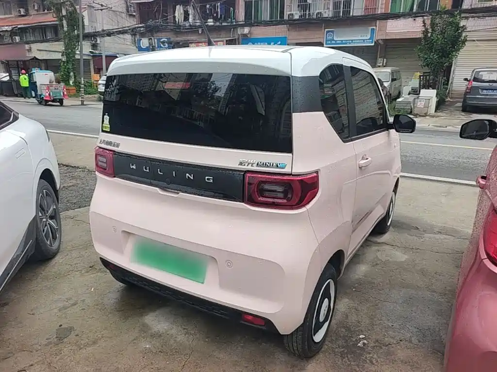 Wuling MINIEV — фото 7