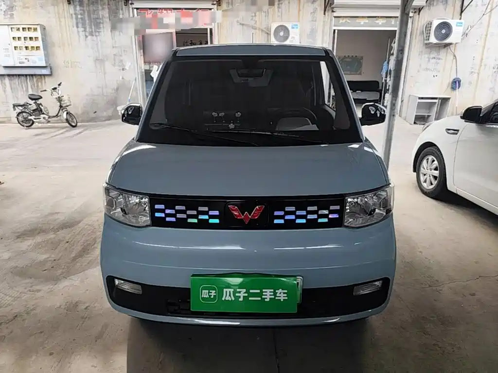 Wuling MINIEV — фото 3