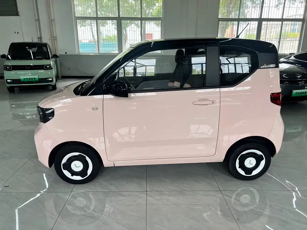 Wuling MINIEV — фото 3