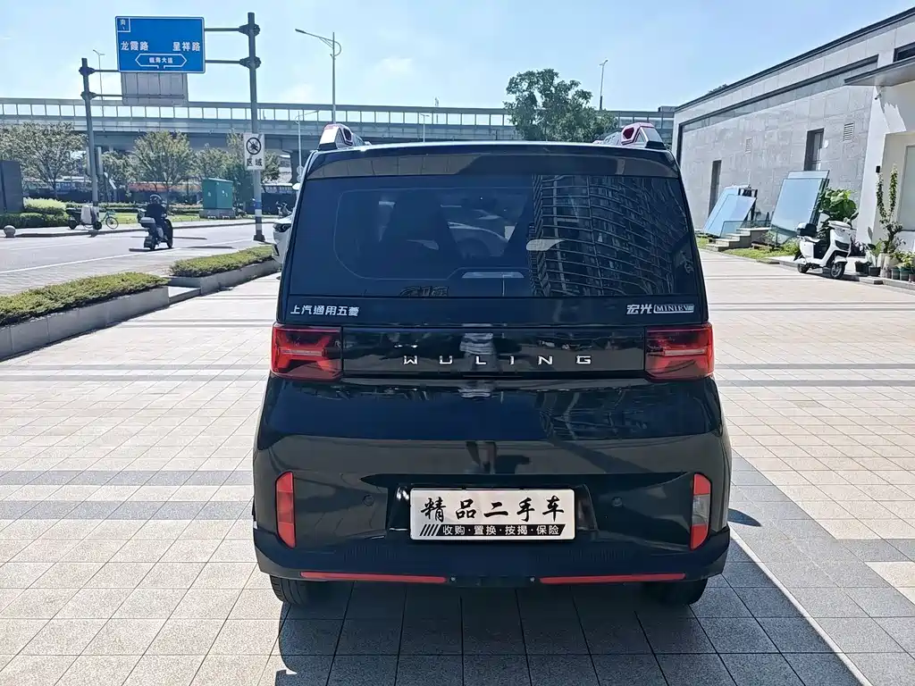 Wuling MINIEV — фото 6