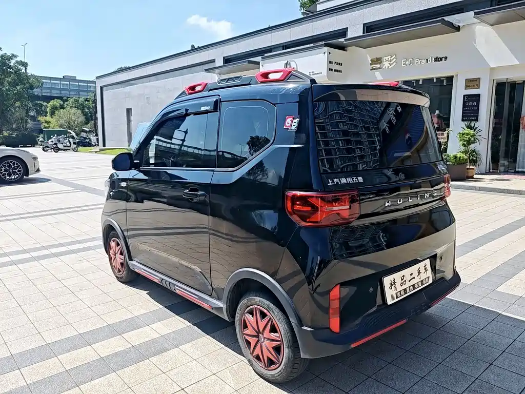 Wuling MINIEV — фото 7