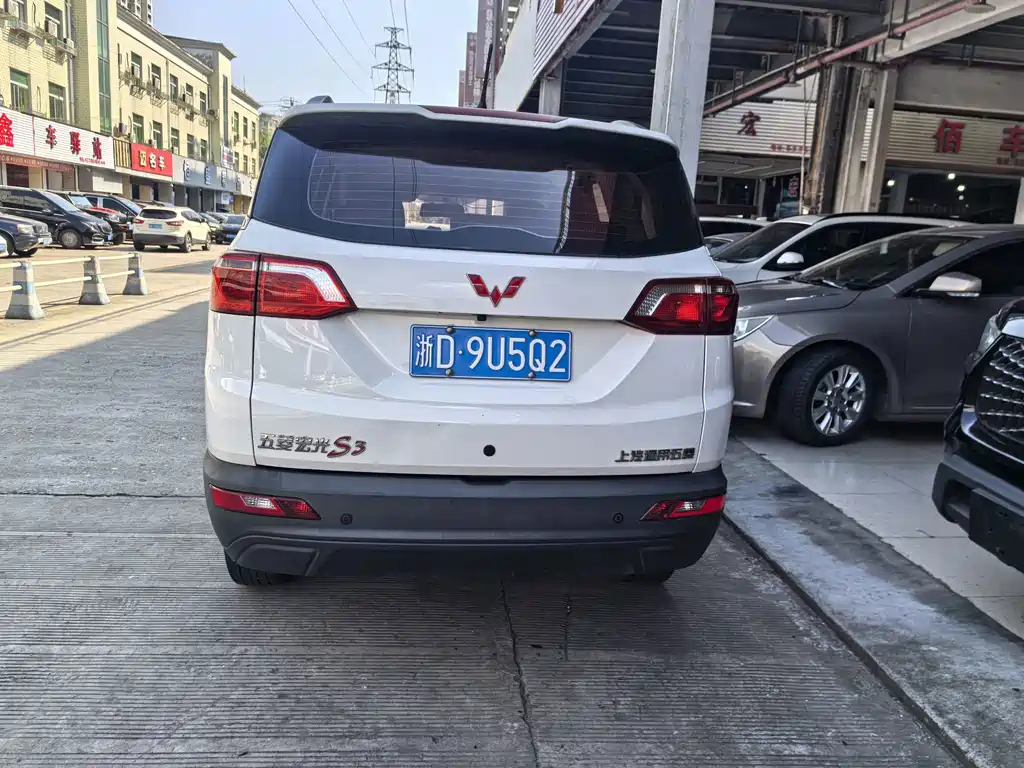 Wuling Hongguang S3 — фото 6