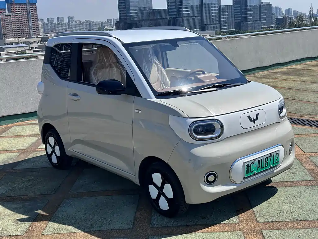 Wuling MINIEV — фото 8