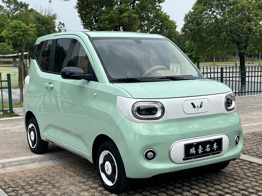 Wuling MINIEV — фото 3