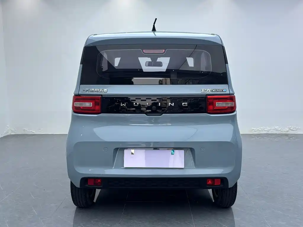 Wuling MINIEV — фото 3
