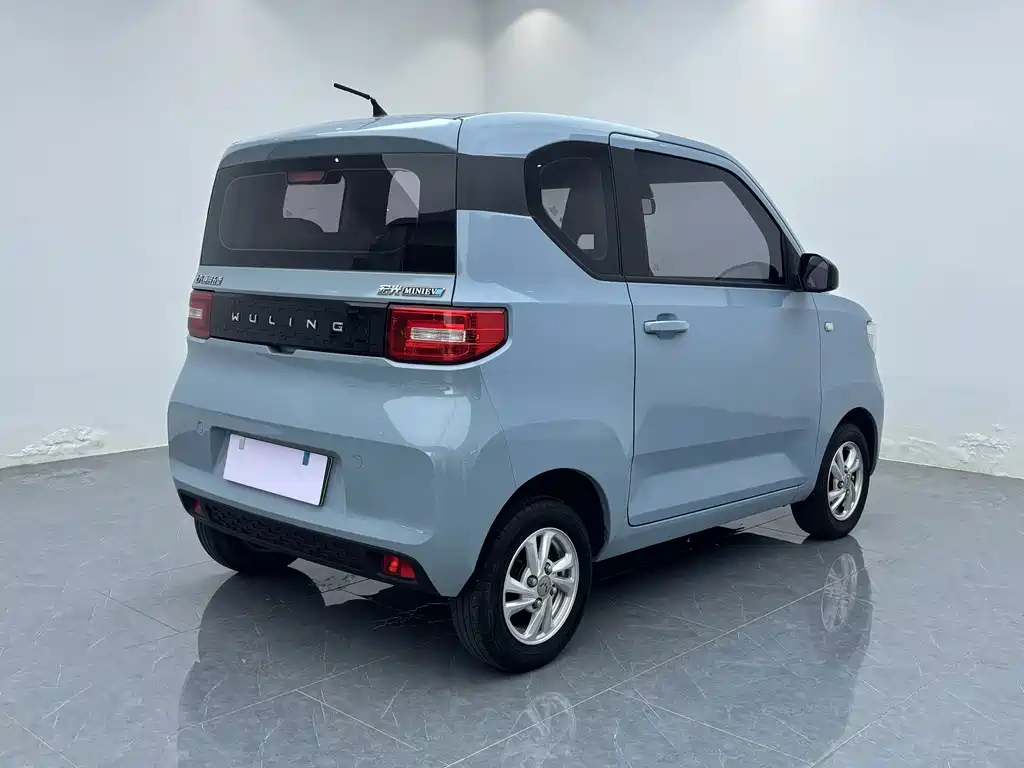 Wuling MINIEV — фото 7