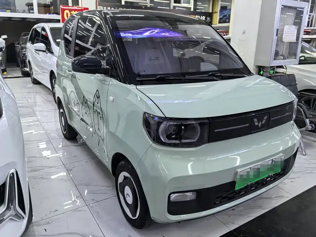 Wuling MINIEV — фото 3