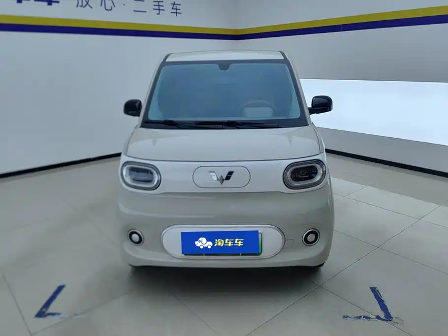 Wuling MINIEV — фото 2