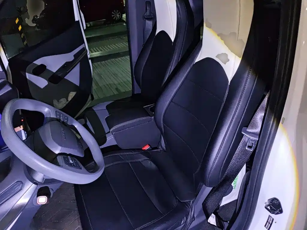 Wuling Nano EV — фото 13