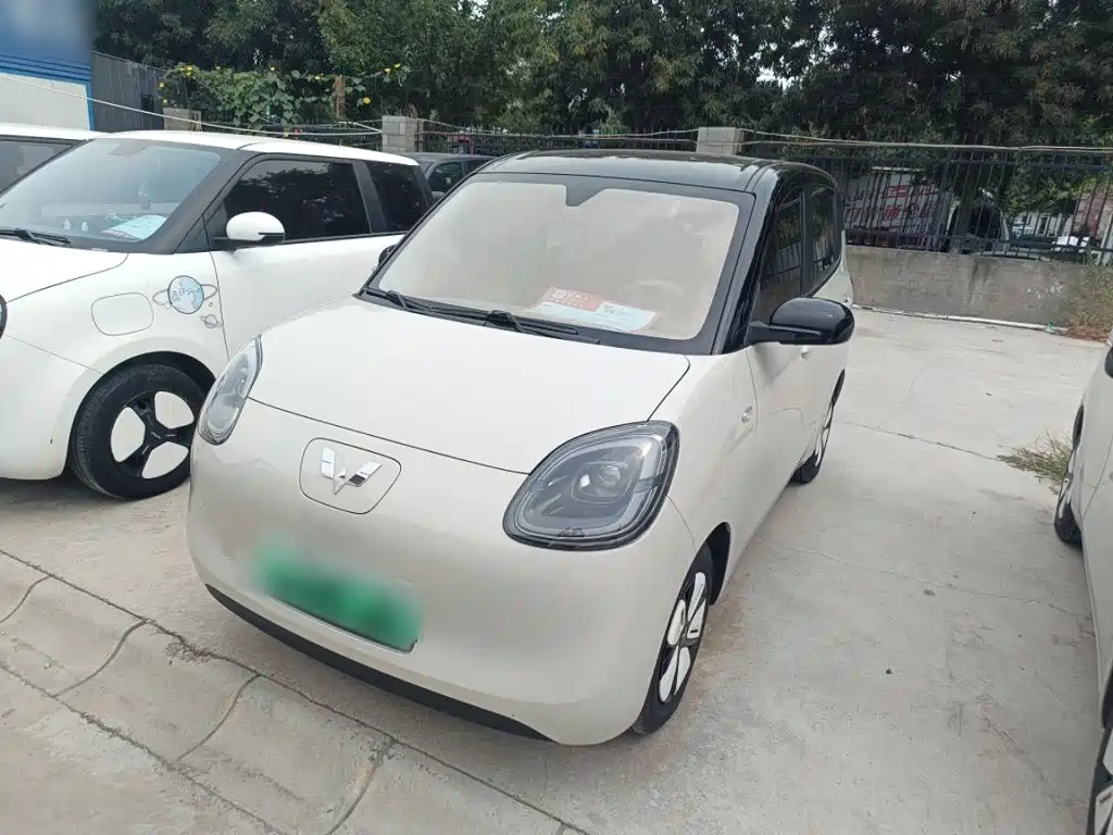 Wuling MINIEV