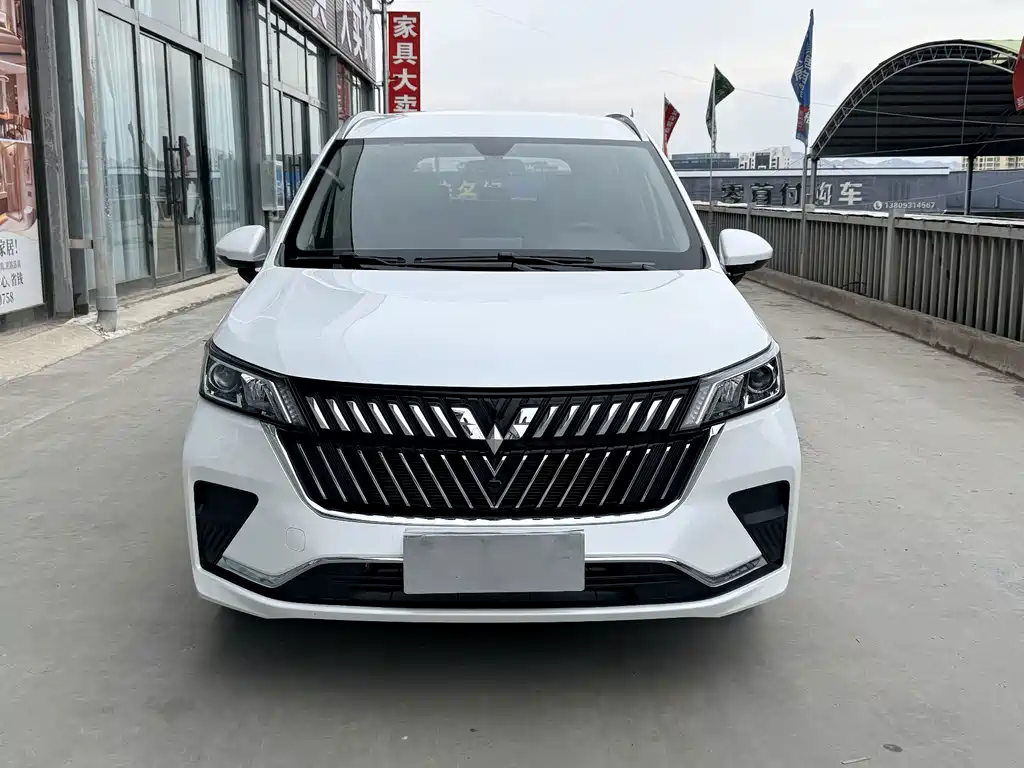 Wuling Jiachen — фото 2