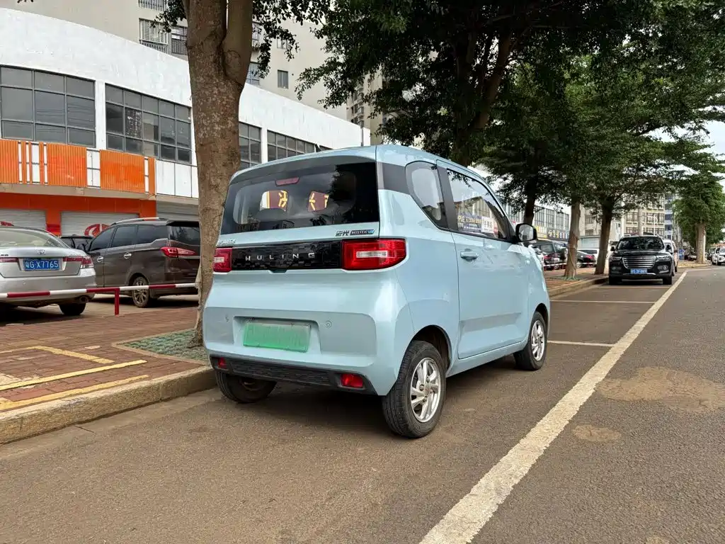 Wuling MINIEV — фото 7