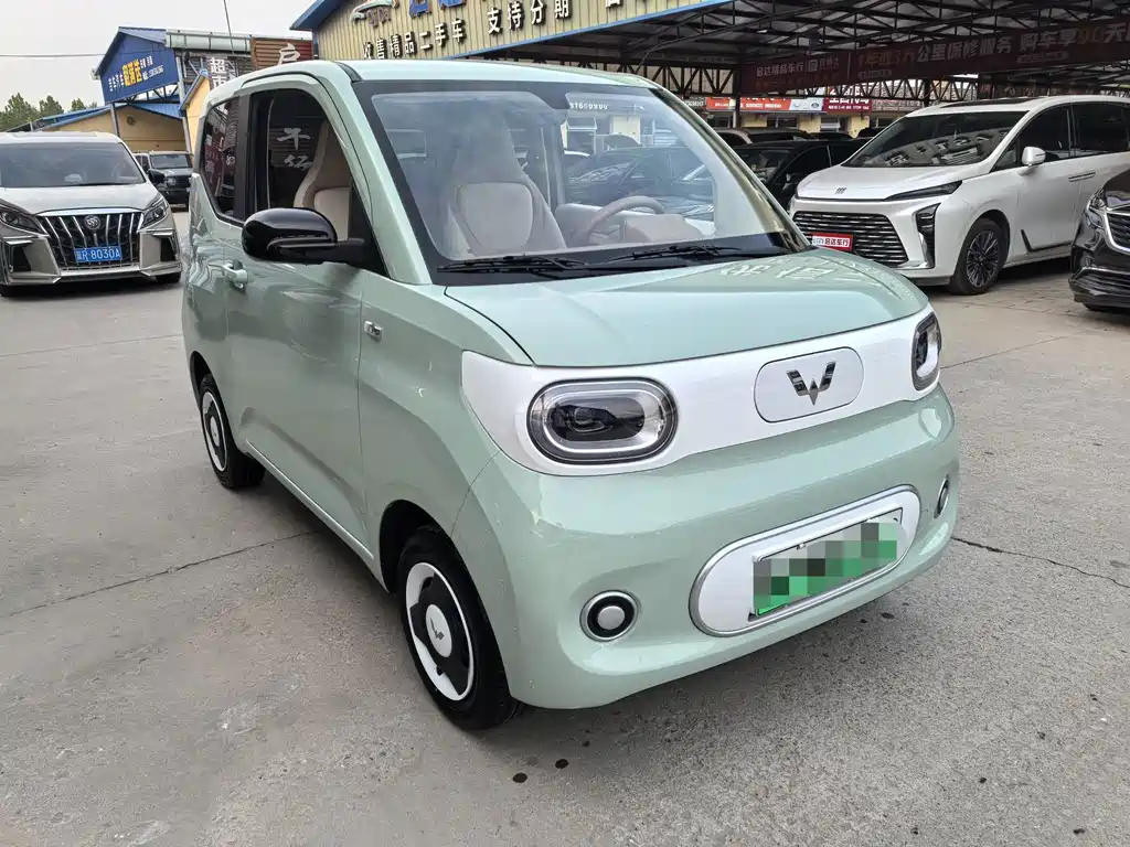 Wuling MINIEV — фото 3