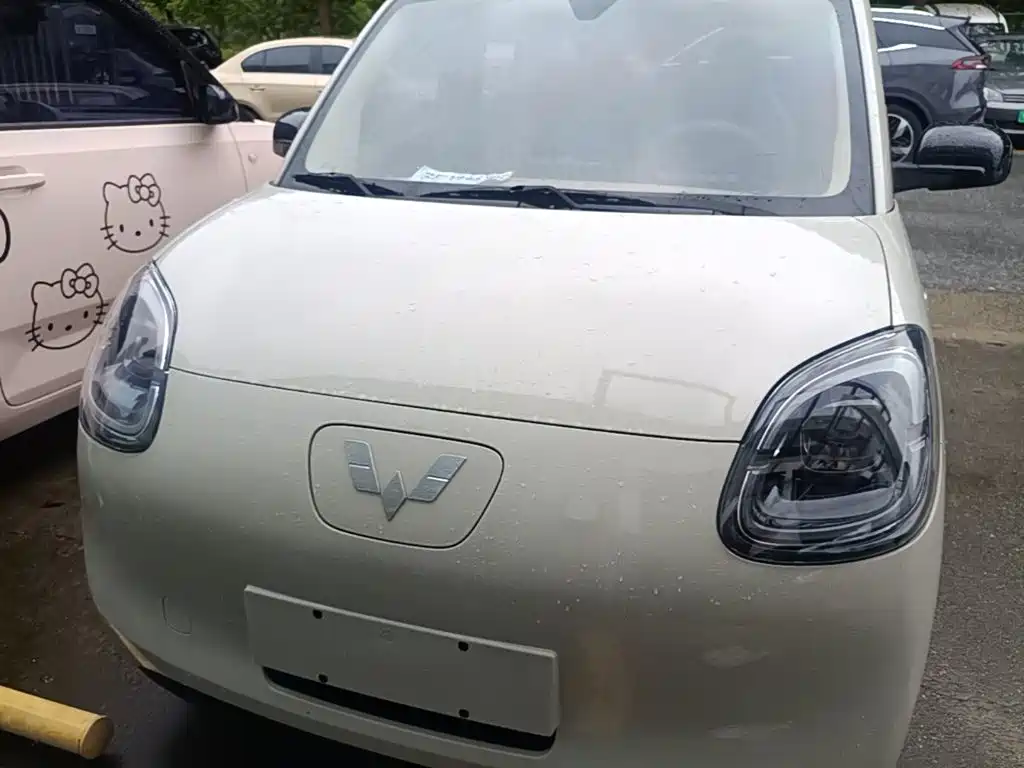 Wuling MINIEV