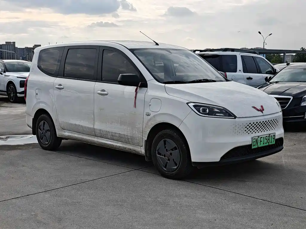 Wuling Hongguang EV — фото 4
