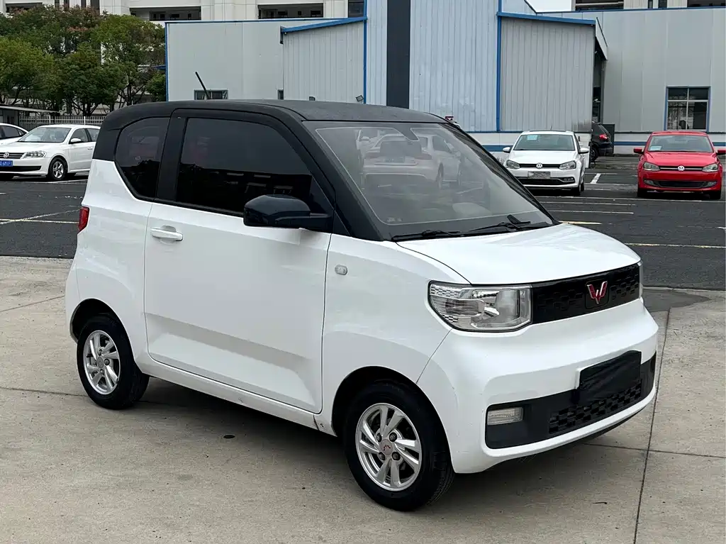 Wuling MINIEV — фото 3