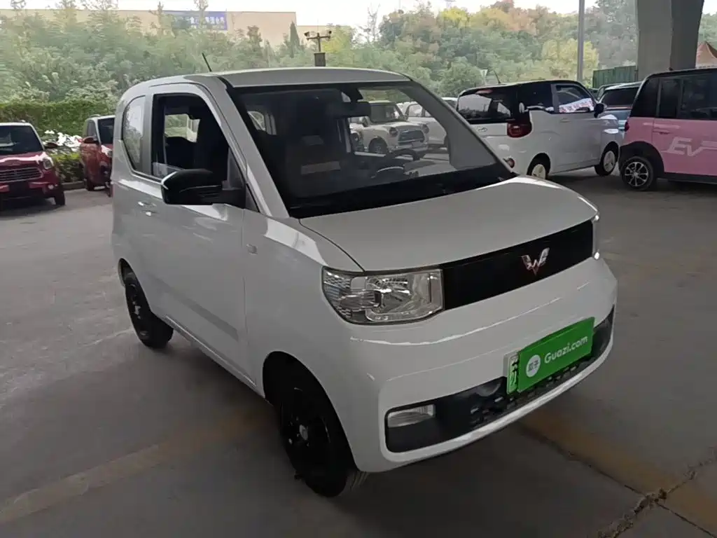 Wuling MINIEV — фото 4