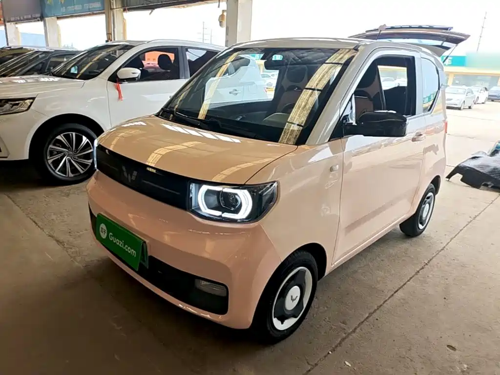 Wuling MINIEV — фото 2