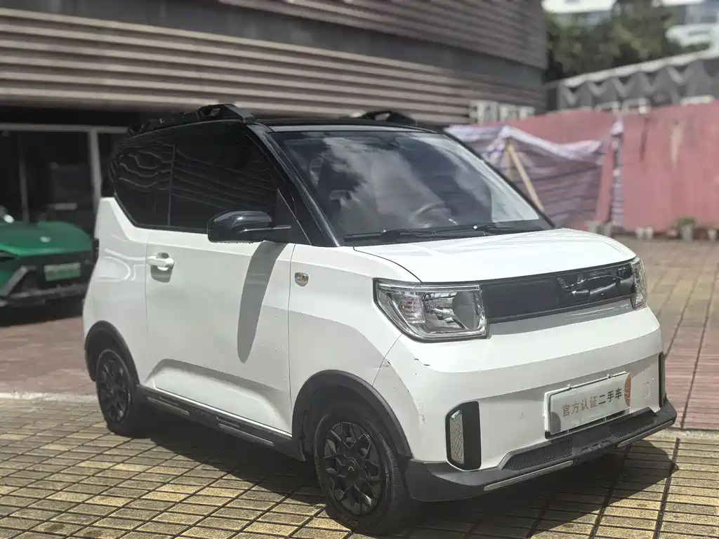 Wuling MINIEV — фото 3