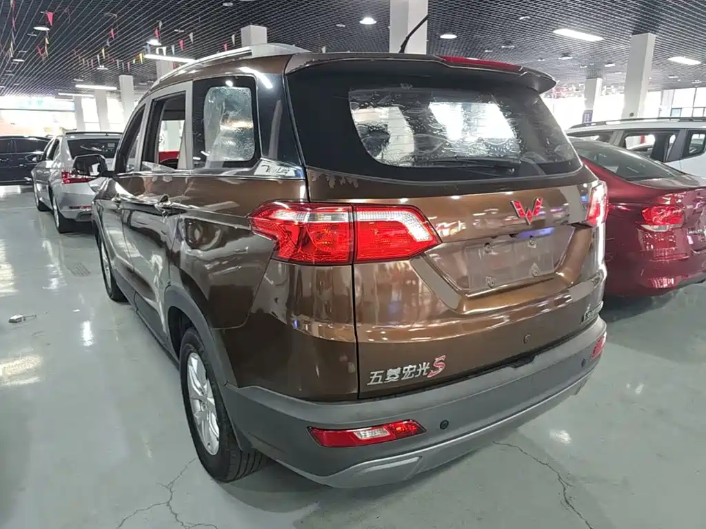 Wuling Hongguang S3 — фото 5