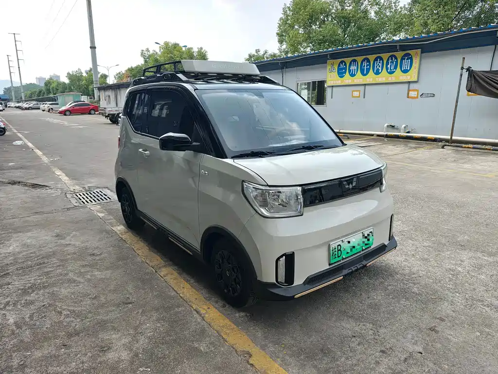 Wuling MINIEV — фото 3
