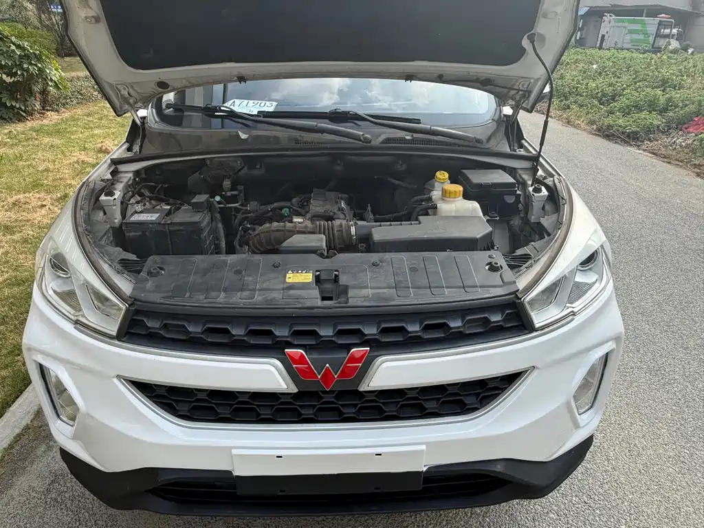 Wuling Hongguang S3 — фото 21