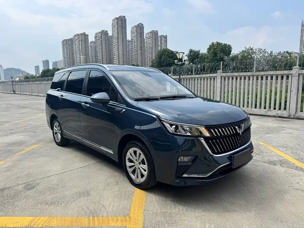 Wuling Jiachen — фото 3