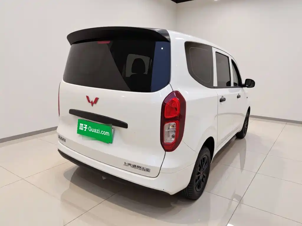 Wuling Hongguang EV — фото 4