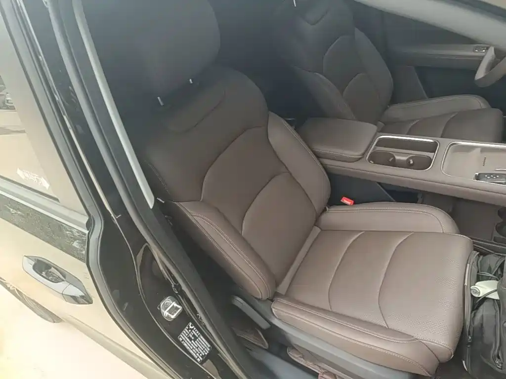 Wuling Xingguang 730 New Energy — фото 25