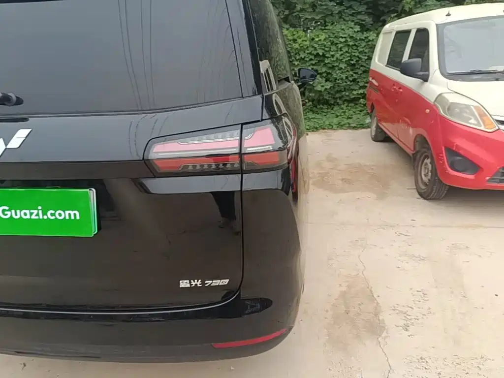 Wuling Xingguang 730 New Energy — фото 8