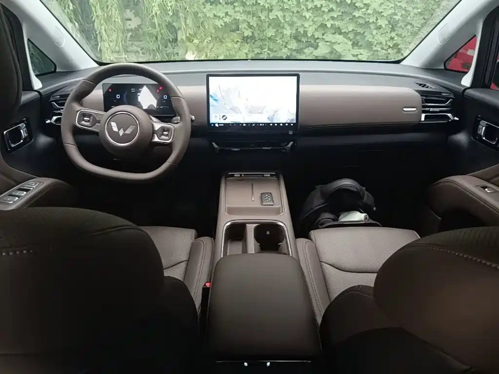 Wuling Xingguang 730 New Energy — фото 10