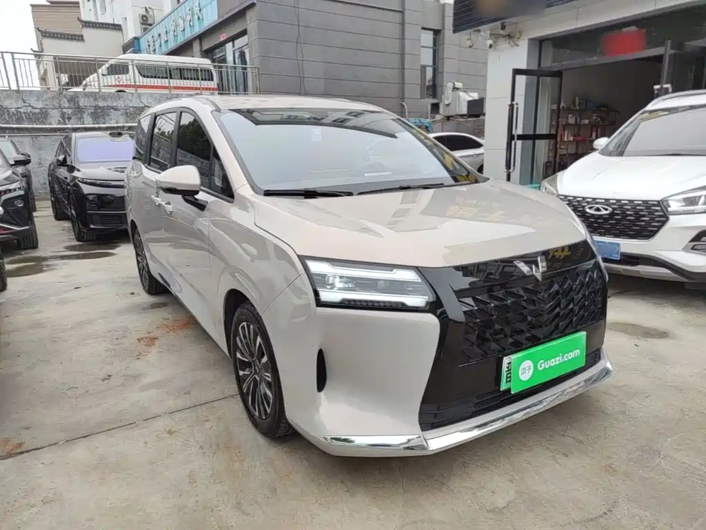 Wuling Xingguang 730 New Energy — фото 4