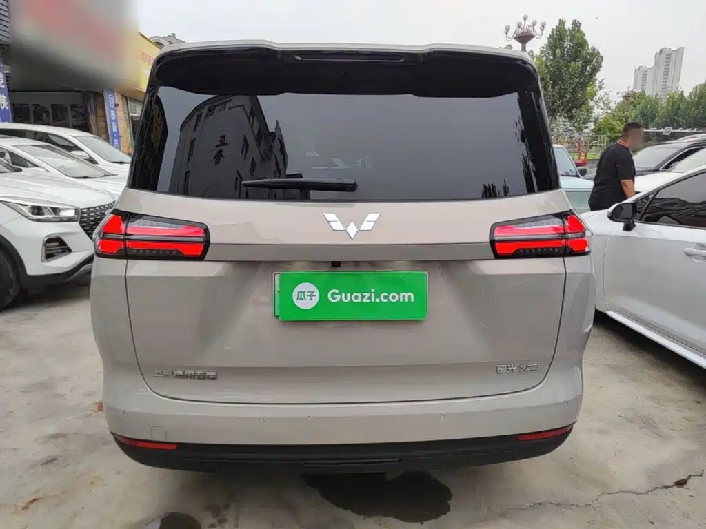 Wuling Xingguang 730 New Energy — фото 6