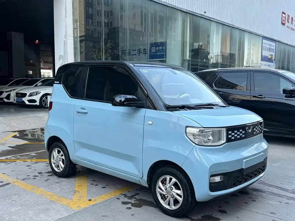 Wuling MINIEV — фото 3
