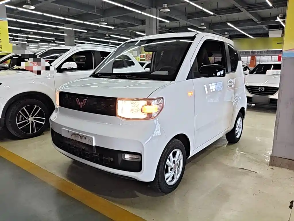 Wuling MINIEV — фото 2