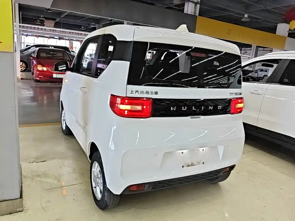 Wuling MINIEV — фото 5