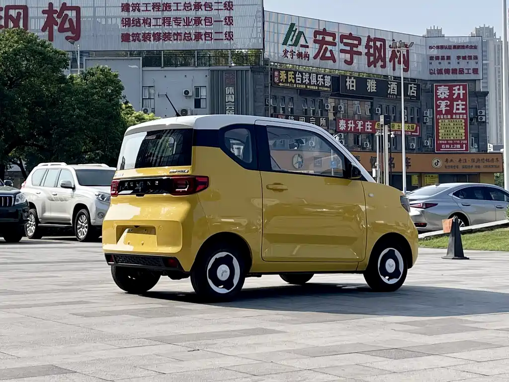 Wuling MINIEV — фото 7