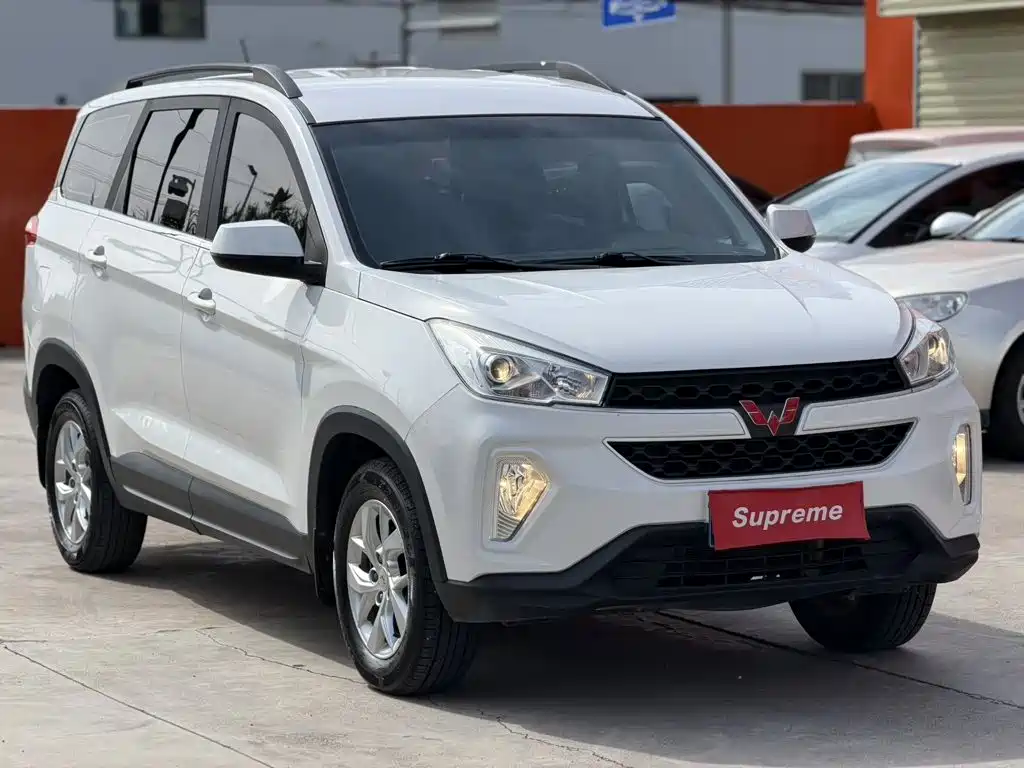Wuling Hongguang S3 — фото 3