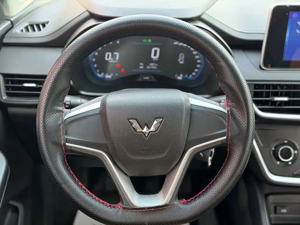 Wuling Hongguang S3 — фото 7
