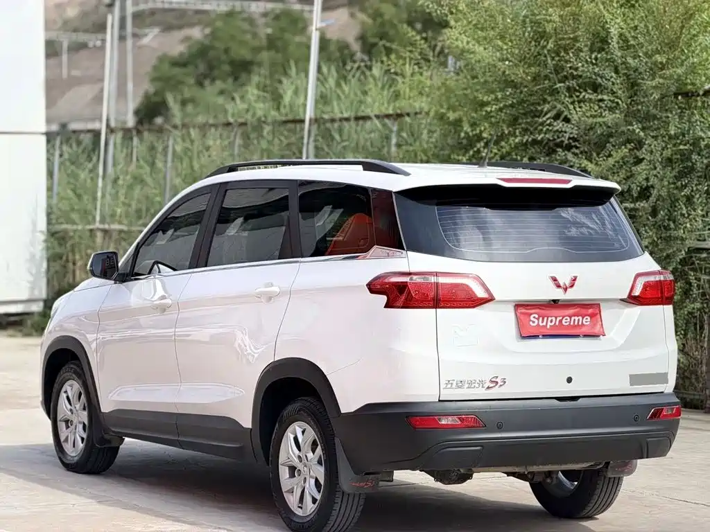 Wuling Hongguang S3 — фото 8
